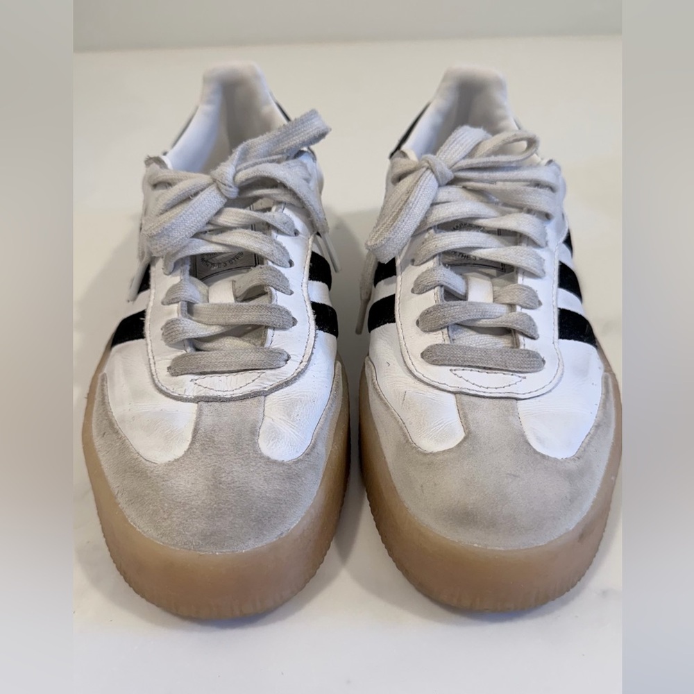 Adidas women’s Sambae sneakers